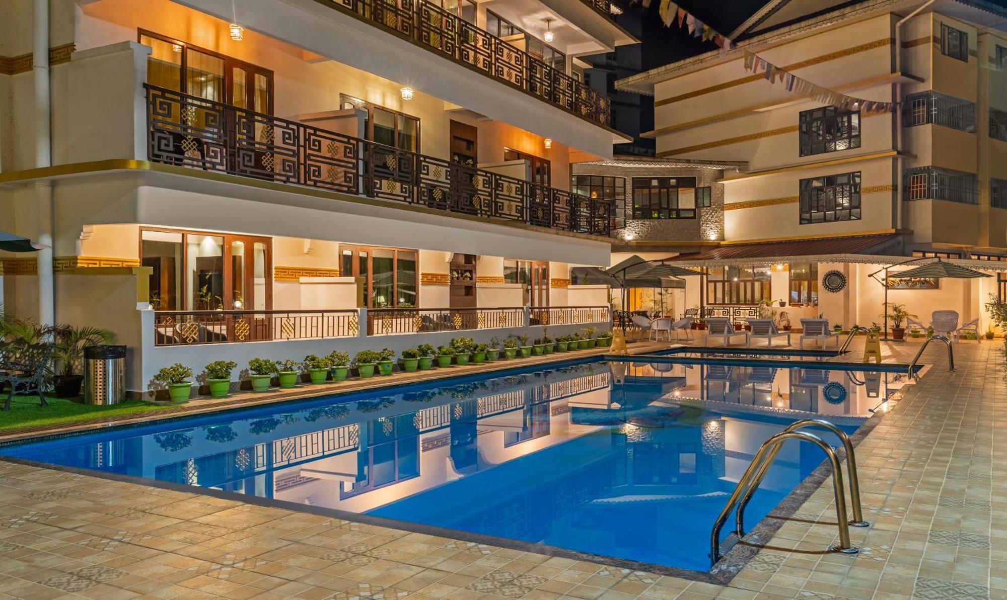 Tempo Heritage Resort & Spa 甘托克 外观 照片
