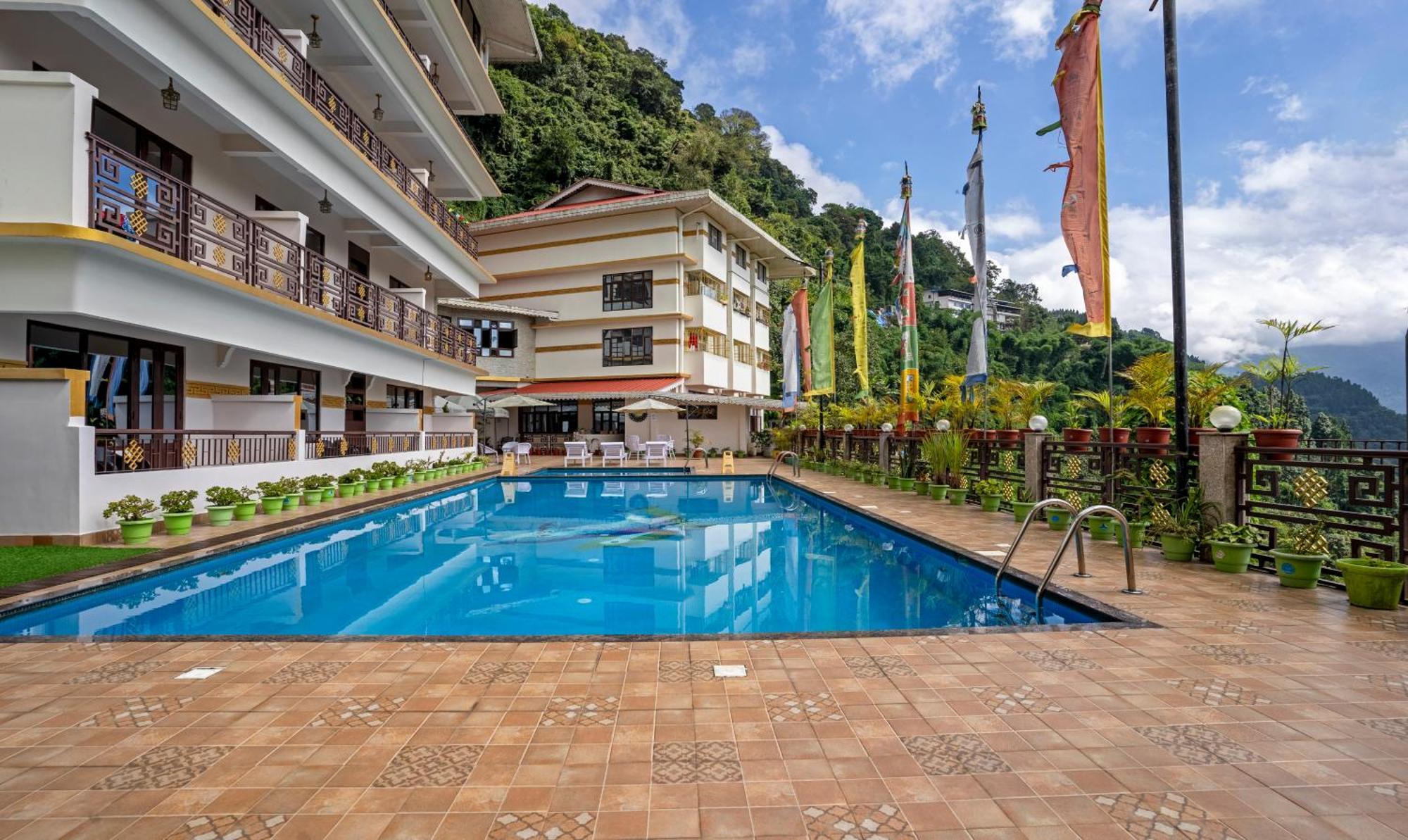 Tempo Heritage Resort & Spa 甘托克 外观 照片